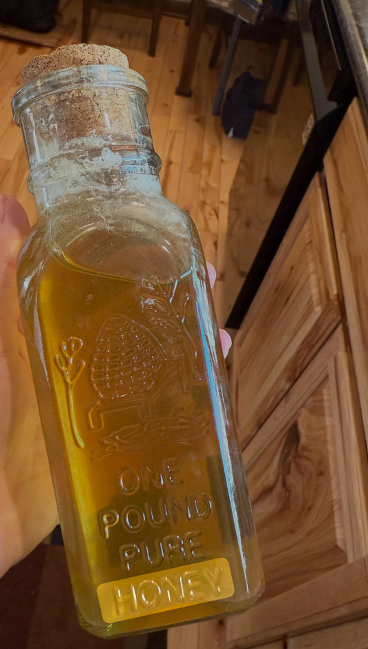 1 LB Raw Unfiltered Honey